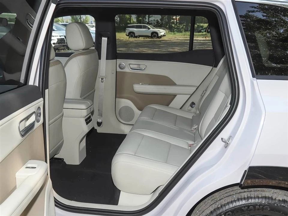 All-new 2025 Toyota BZ3X 520 Pro Equipped With LiDAR, Long Range Pure Electric SUV. high quality